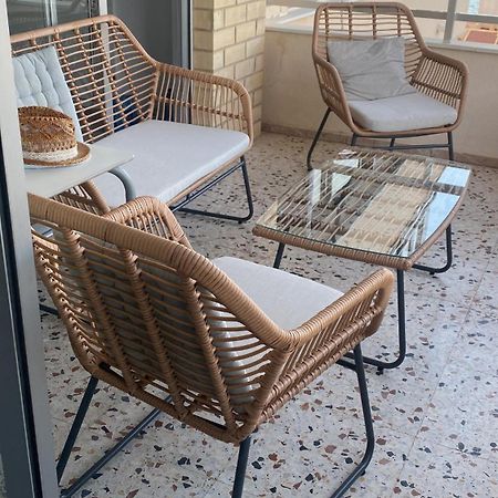 70 Sqm Apartment With Seaview In Arenales Del Sol. エクステリア 写真