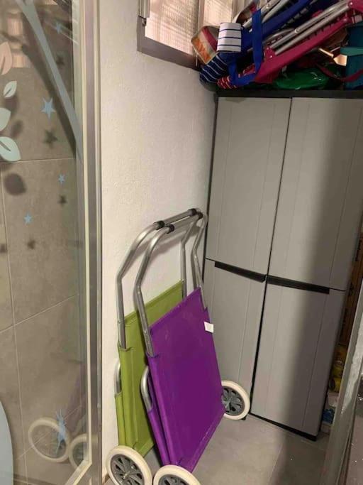 70 Sqm Apartment With Seaview In Arenales Del Sol. エクステリア 写真